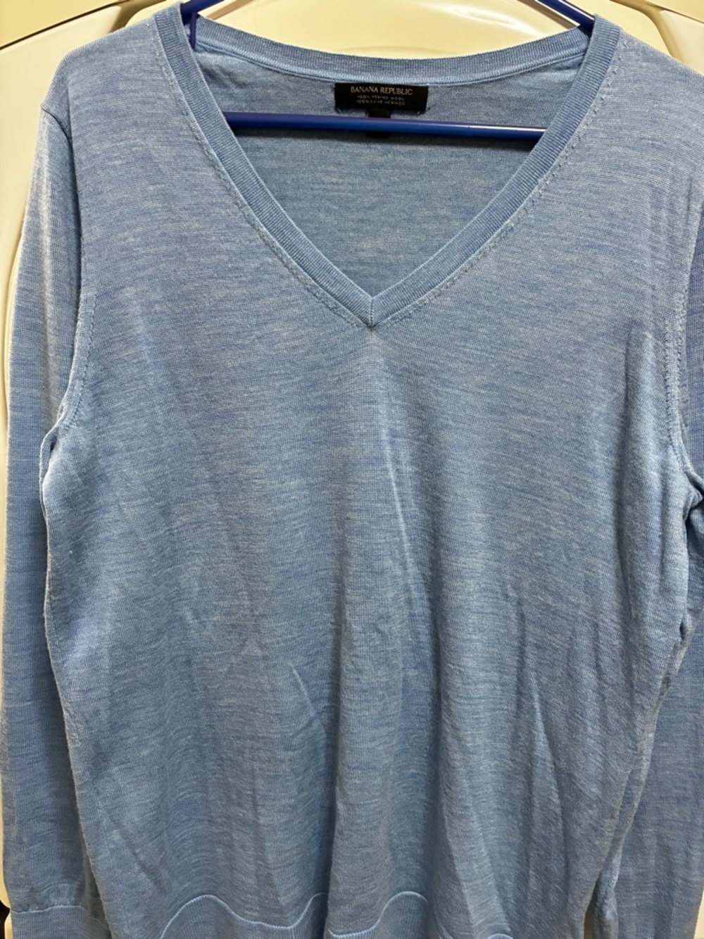 Banana Republic Heathered Light Blue V-Neck Pullover